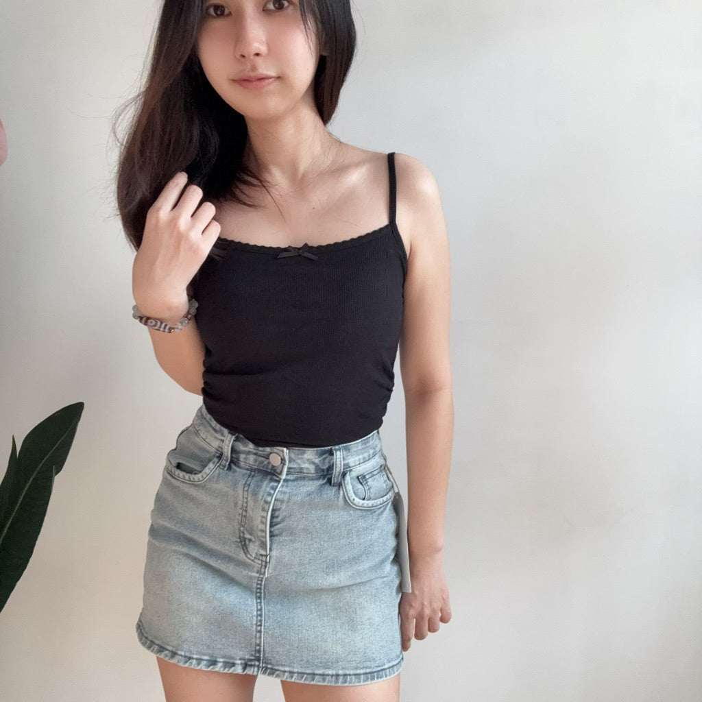【BT078】俏皮小吊带❤️ 🎀自带胸垫纯欲背心