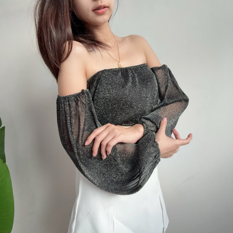 【T517】BlingBling One Shoulder Long Sleeve Top Tank 气质闪闪发光一字肩长袖短款上衣遮手臂 🇹🇭泰国现货上衣