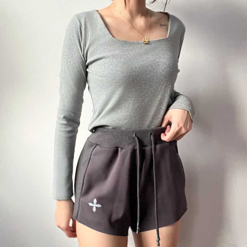 【T359】推荐M/L/XL KOB 方领长袖T恤