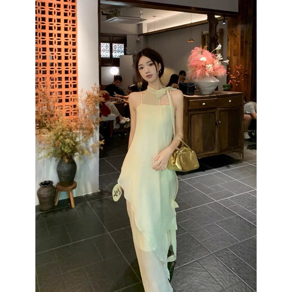 【T737】中式美女范 设计感不规则挂脖连衣裙