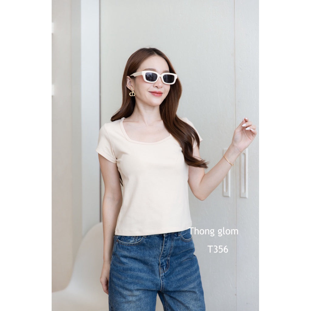 【T856】Thong Glom 方领修身上衣女T恤 Basic Slim Fit Tee