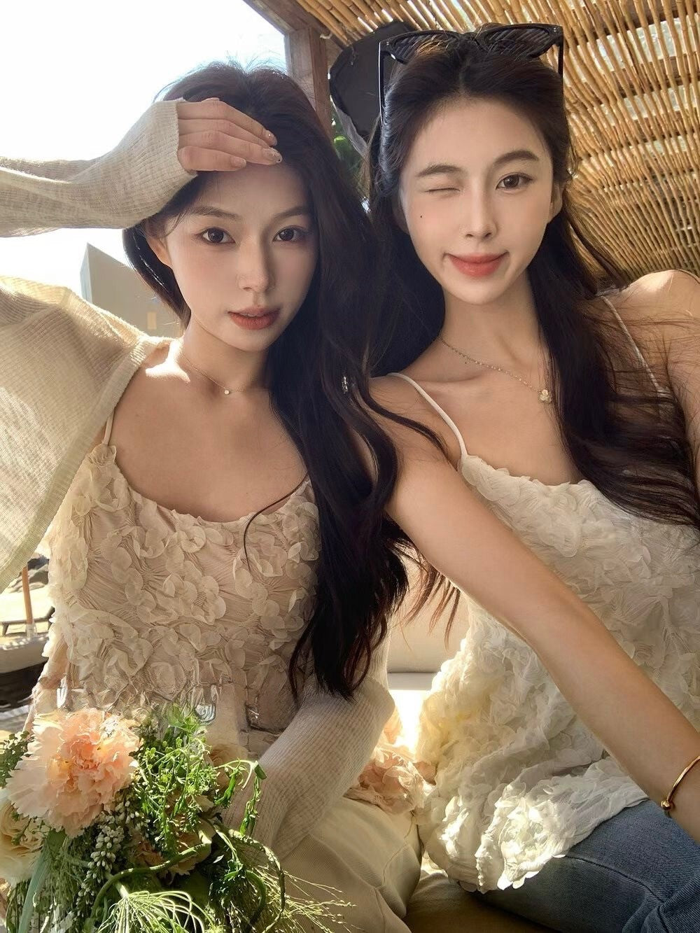 【T-1110】春天的浪漫🌼高级感立体花朵吊带上衣
