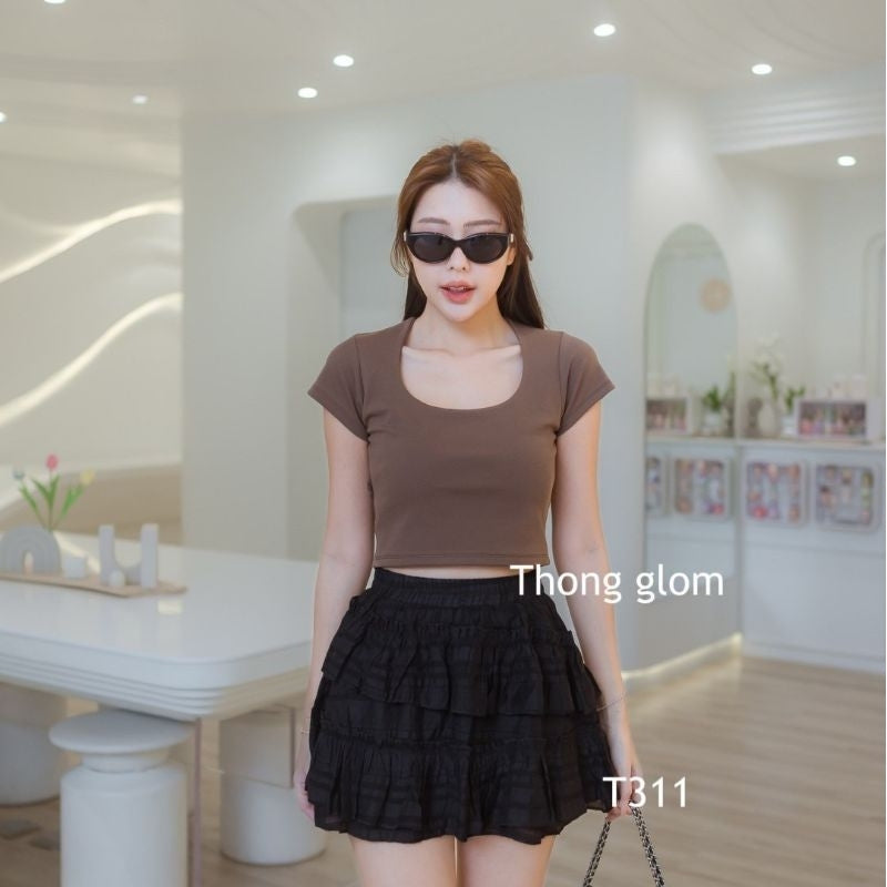 【T310】Thong Glom 不透圆领经典短款上衣
