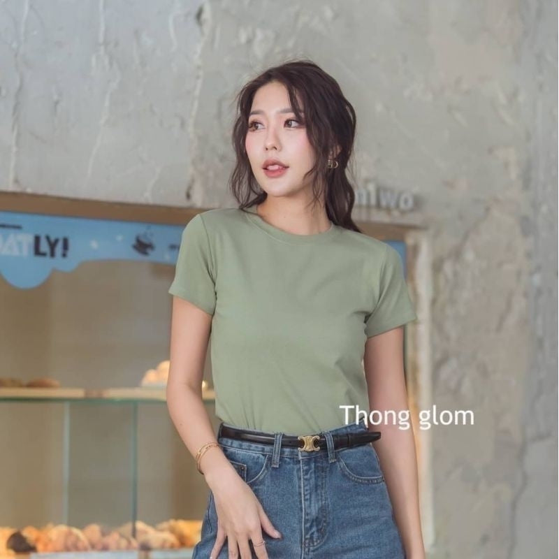 【T041】ThongGlom 基础百搭圆领女上衣